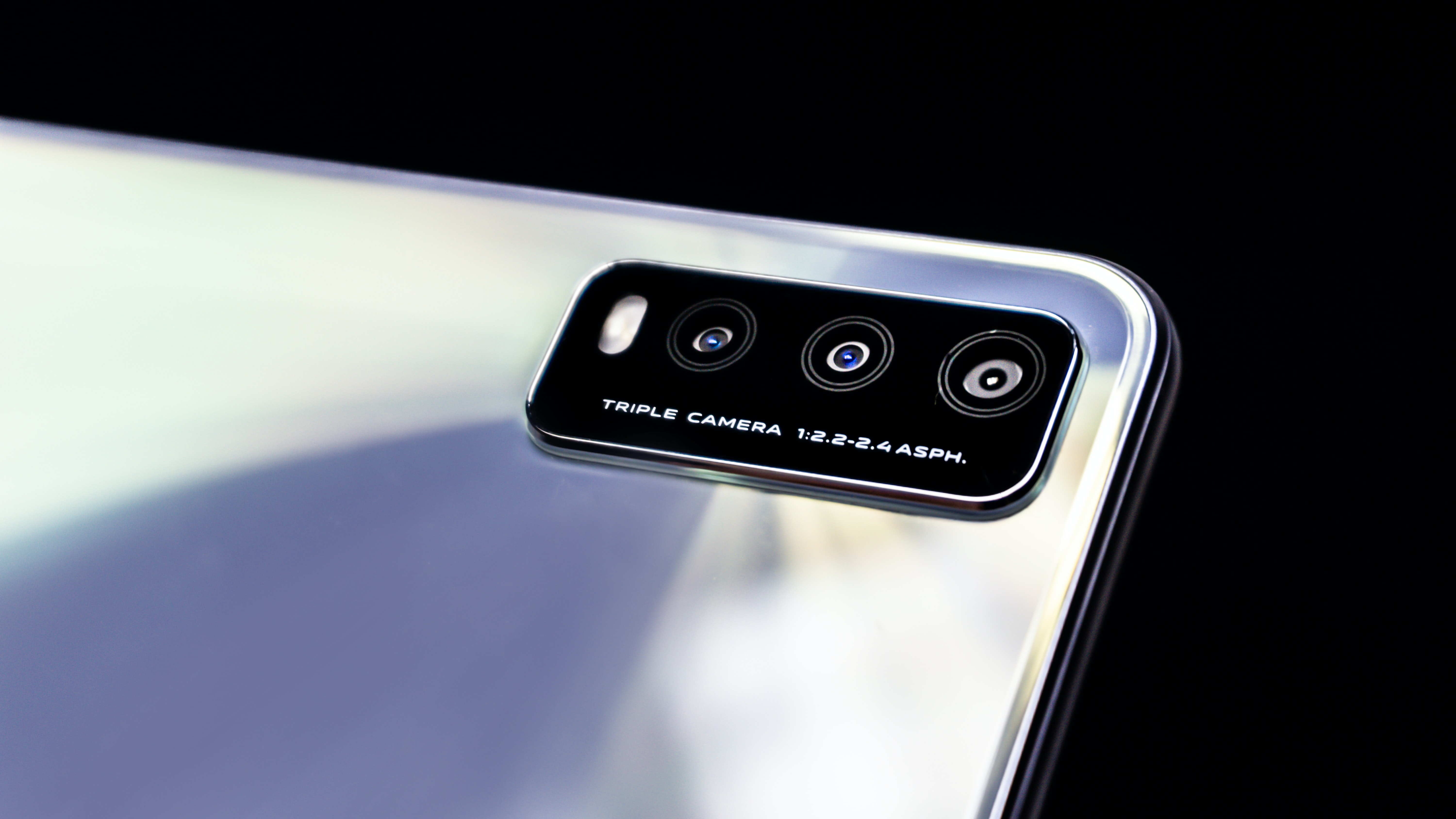 Smartphone Cameras